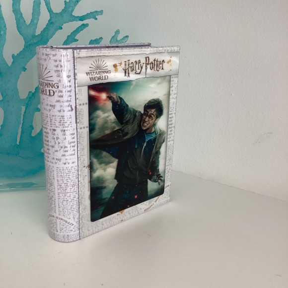 Harry Potter 3D Image 300 pc Puzzle 9.5”x7.5” Tin Book Storage Tin Box - Picture 2 of 10